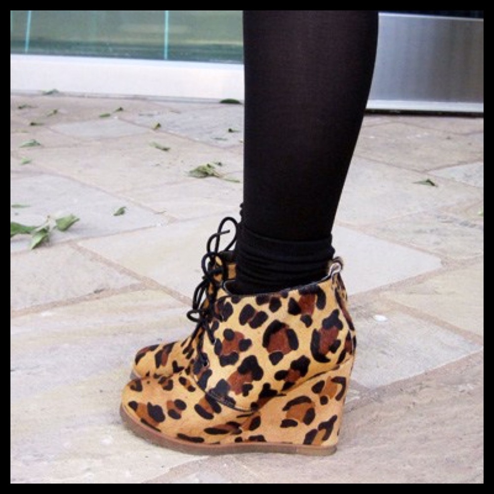 Shoemint Jolly Leopard Pony Wedges - Picture 7 of 7